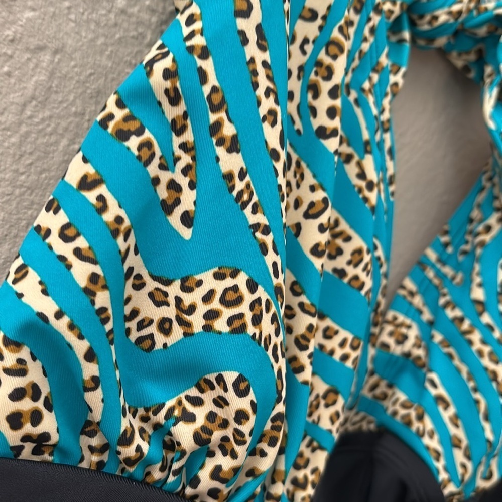 Women’s Jaclyn Smith Halter Swim Top, leopard print, Size 18 - Picture 3 of 6